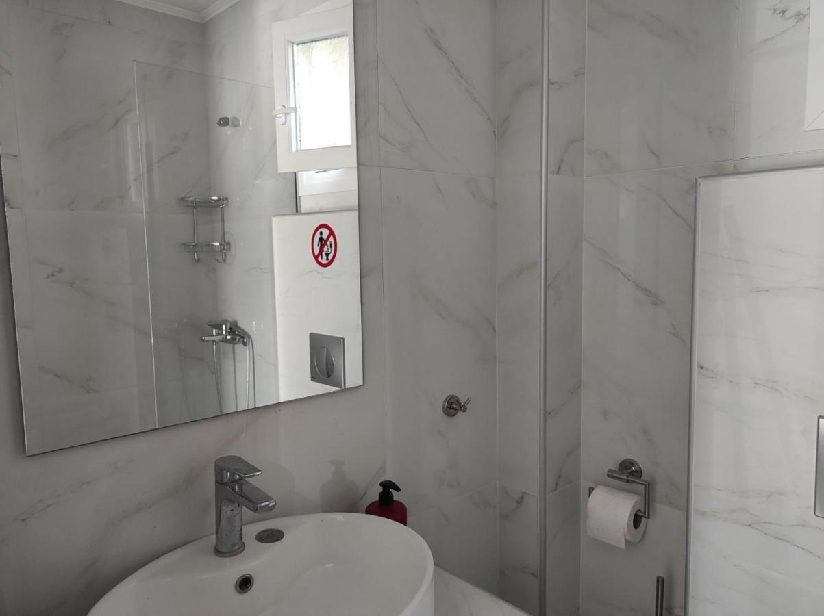 Blue Beach Apartments Οφρύνιο Εξωτερικό φωτογραφία
