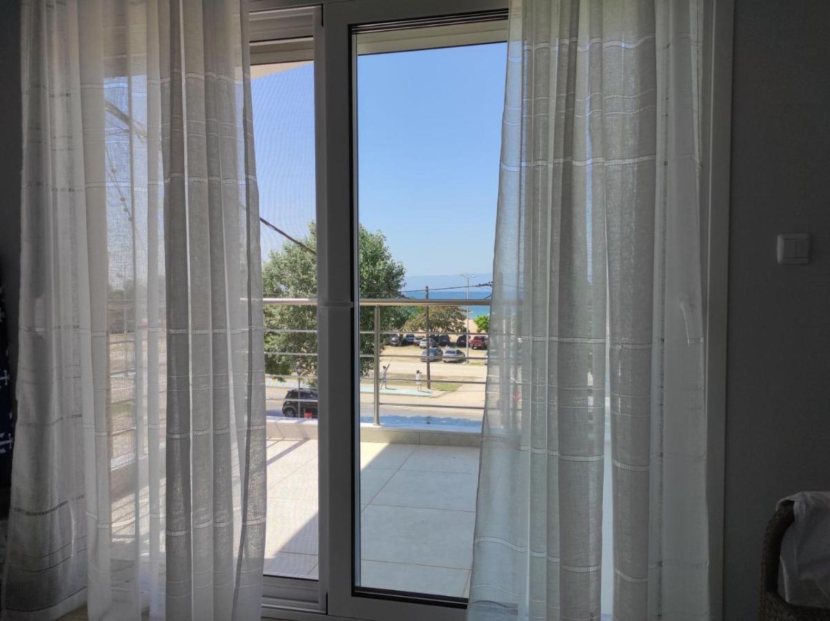Blue Beach Apartments Οφρύνιο Εξωτερικό φωτογραφία