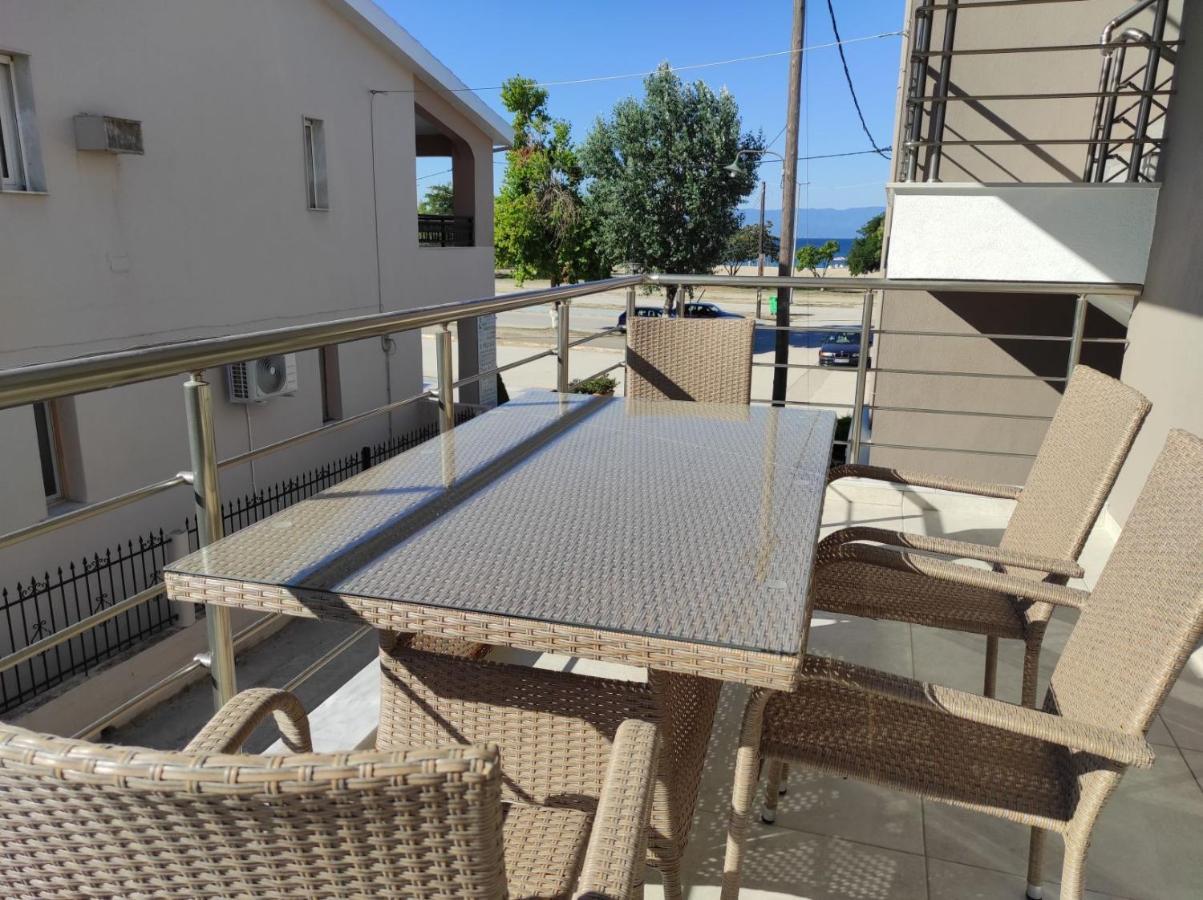 Blue Beach Apartments Οφρύνιο Εξωτερικό φωτογραφία