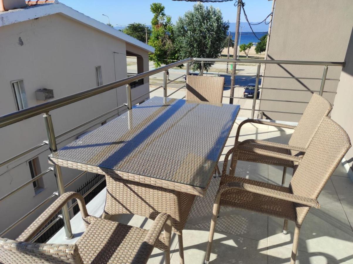 Blue Beach Apartments Οφρύνιο Εξωτερικό φωτογραφία