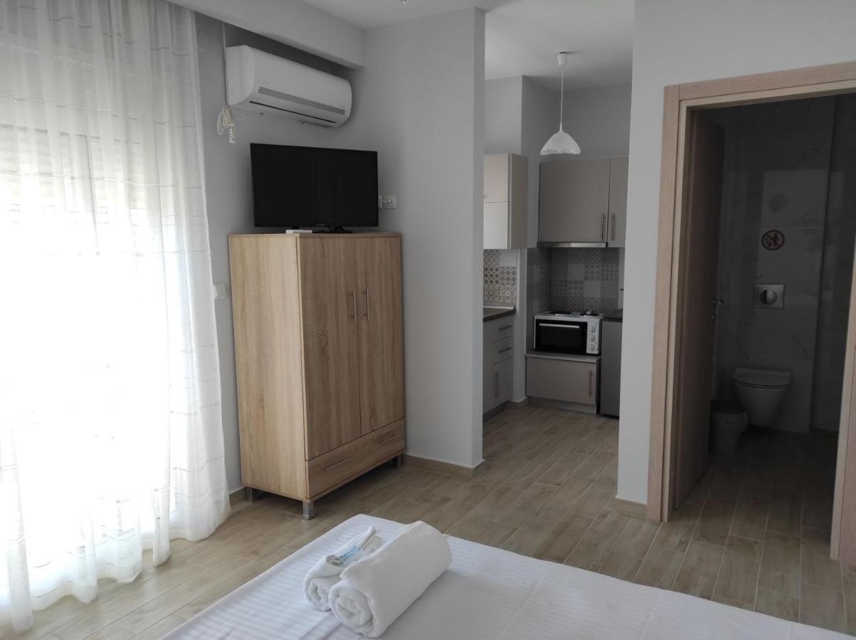 Blue Beach Apartments Οφρύνιο Εξωτερικό φωτογραφία