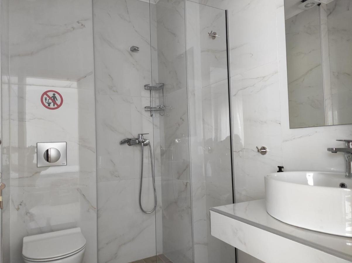 Blue Beach Apartments Οφρύνιο Εξωτερικό φωτογραφία